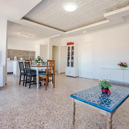 Town Center El Valencia Apartament *