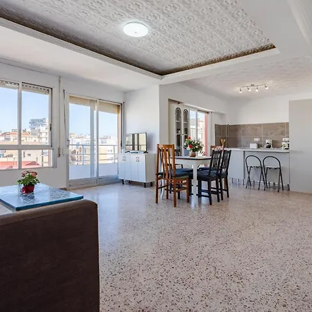 Town Center El Valencia * Perelló